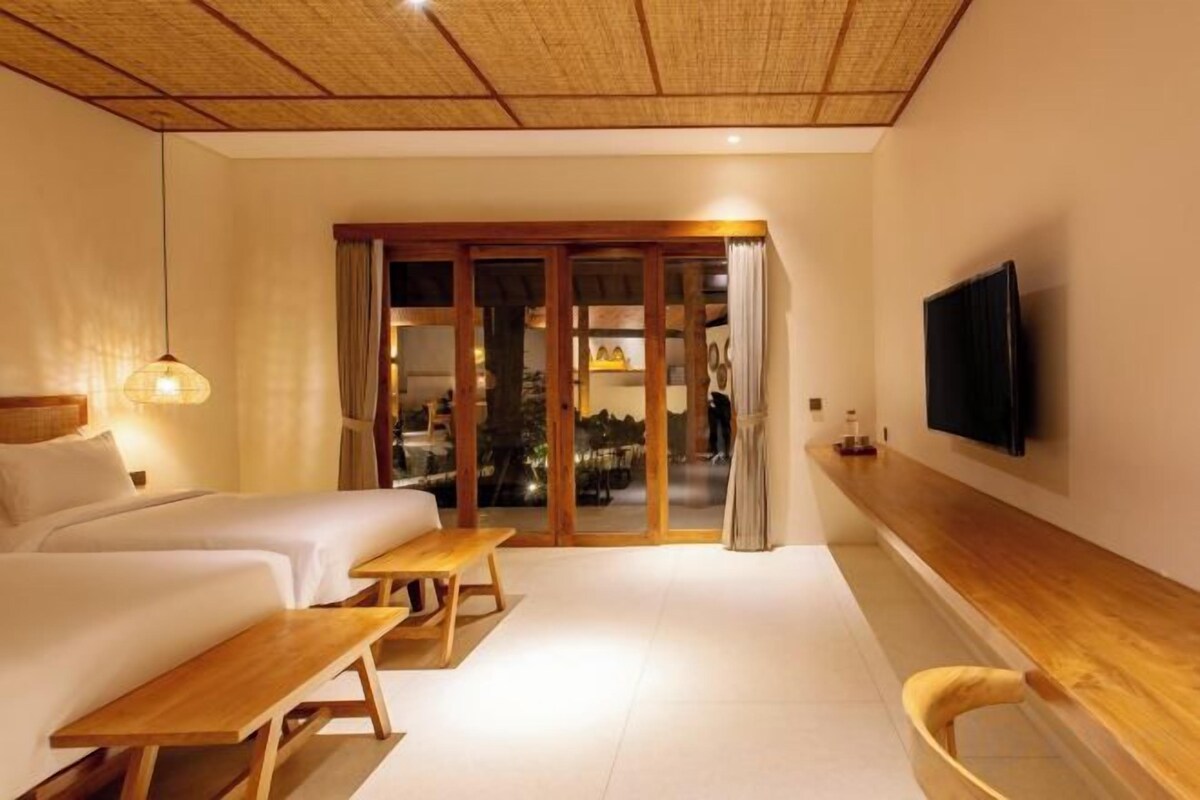 Suite Twin Bed
