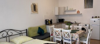 Bright Apartment im Stadtzentrum am Park