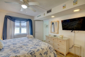 Condo, 2 Bedrooms