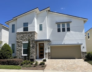 House, Multiple Bedrooms | Exterior