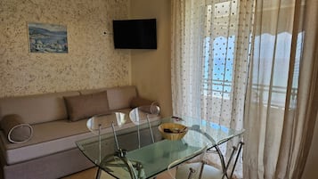 Appartement, 1 chambre, fumeur, balcon | Coin séjour