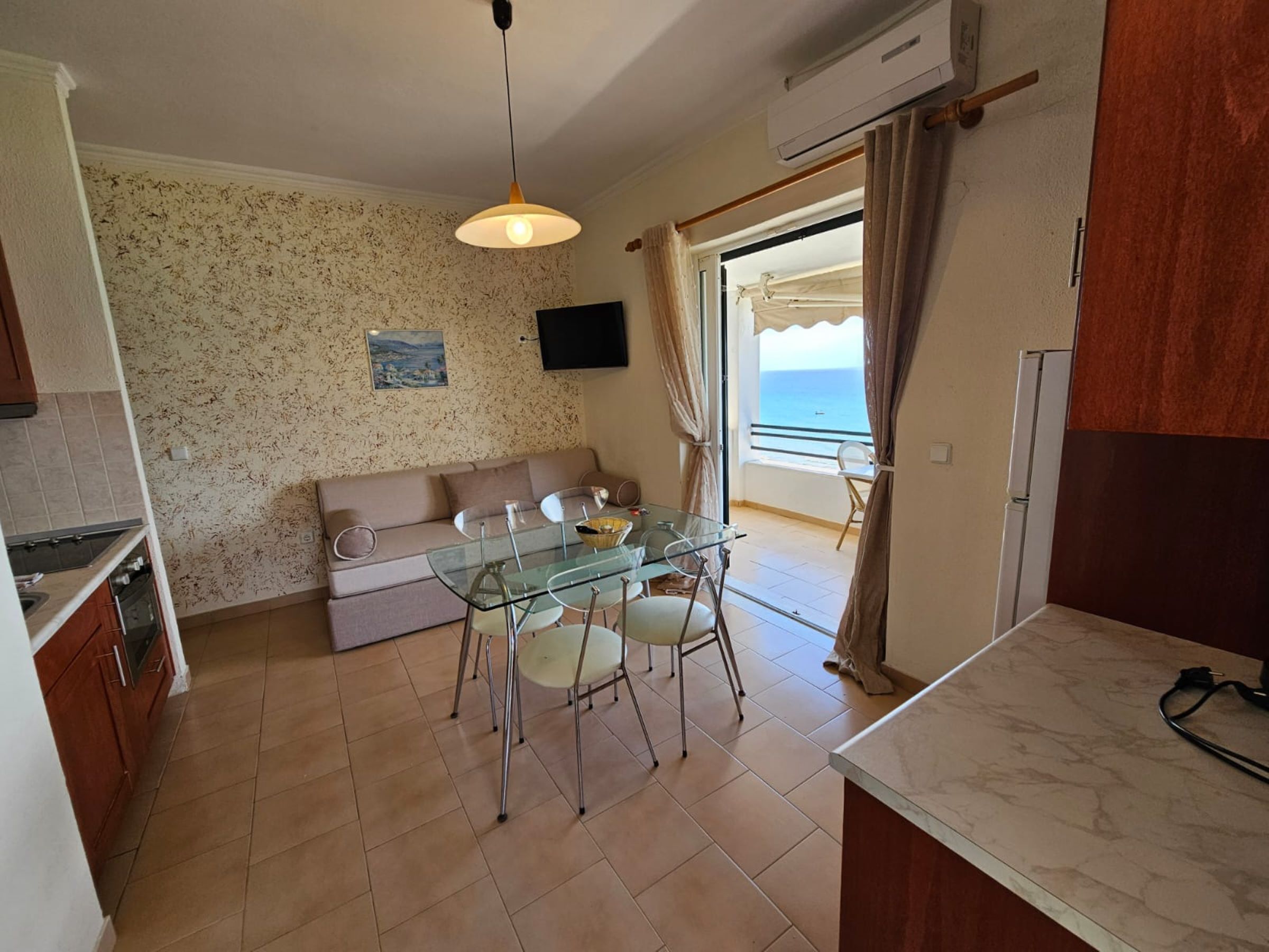Apartment, 1 Bedroom, Smoking, Balcony | Interior