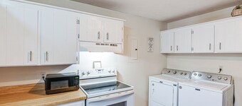 Pet-friendly Madison Home: 11 Mi to Dtwn Nashville