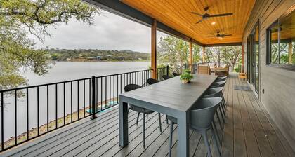 Waterfront Getaway on Lake Buchanan w/ Fire Pit!