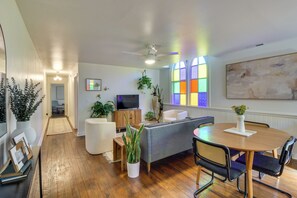 Apartamento (2 Bedrooms) | Parte interna