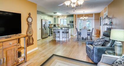 Auburndale Vacation Rental w/ Yard & Lake Views