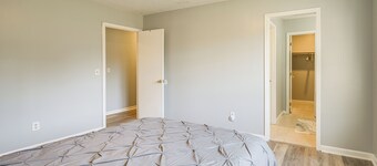 5 Mi to Fort Moore: Quiet Columbus Home w/ Yard