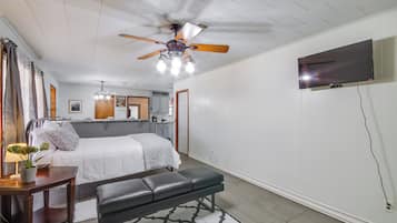 Apartment (1 Bedroom) | Interior