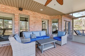 House (5 Bedrooms) | Interior - Waterfront Lake Norman Retreat w/ Dock + Hot Tub! (Terrell)