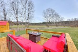 Interior - Mcdowell Highland County River Retreat w/ Views! (McDowell)