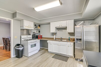 Charming Starkville Rental ~ 2 Mi to Msu!