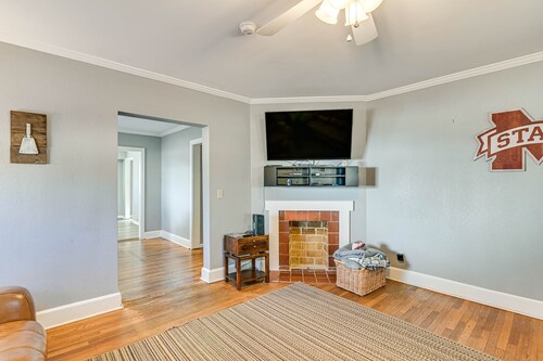 Charming Starkville Rental ~ 2 Mi to Msu!