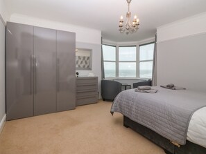 3 bedrooms, individually decorated, individually furnished, free WiFi - Morolwg (Barmouth)