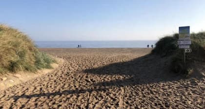 Sandy Paws Anderby Creek - Very Dog Friendly