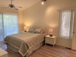 2 sovrum, strykjärn/strykbräda, wi-fi och sängkläder