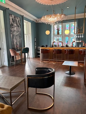 Bar (on property) - Welbeck Manor and Golf  (Plymouth)