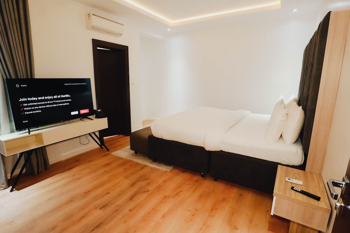 2 bedrooms, free WiFi