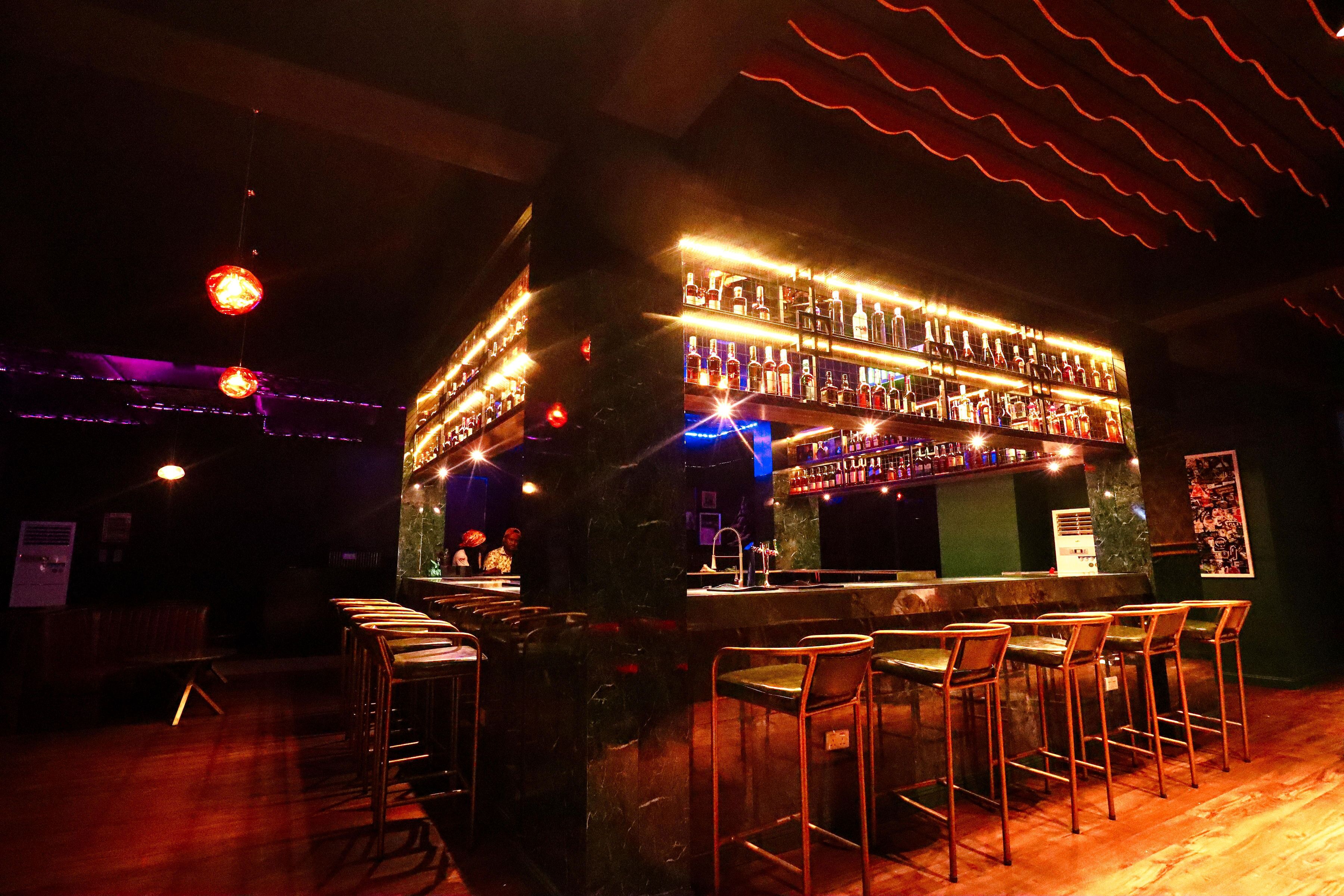 Bar (en la propiedad)