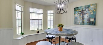 3Br, 2Ba, 6 beds, 5 min from Fort Novosel