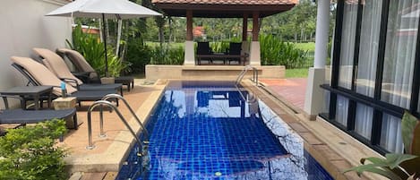 Vila | Kolam renang | Kolam renang indoor