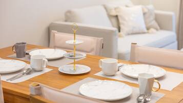 Superior House | Dining room