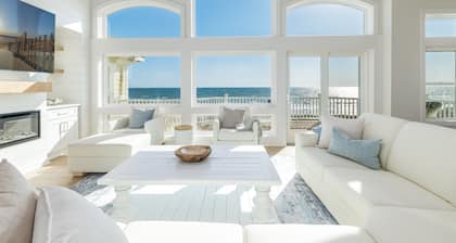 🌊 Ultra-Luxury OCEANFRONT | Private Heated Pool🏖️Hot Tub & Unmatched Views!