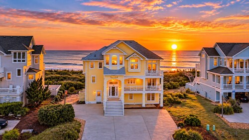 🌊 Ultra-Luxury OCEANFRONT | Private Heated Pool🏖️Hot Tub & Unmatched Views!