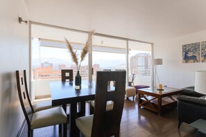 Imagen sin descripción, 4 de 25, botón