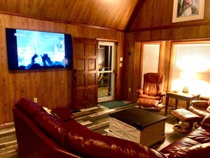 Télévision, cheminée