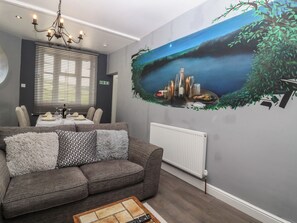 Cottage | Interior - Rock Hollow (Halifax)