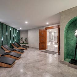 Sauna, steam room, Turkish bath, body treatments, hot stone massages