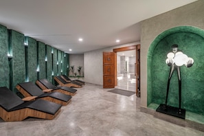 Tyrkisk bad/hammam, kropsbehandlinger, hot stone-massage, sportsmassage