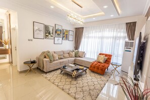 Living area - Rehoboth's Place 3 Bedroom Serviced Apartment In Lekki (Lekki)