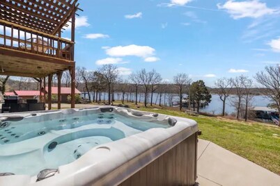 Stay Lakeside! Serene and Stylish w/ Hot Tub, BBQ