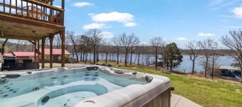 Stay Lakeside! Serene and Stylish w/ Hot Tub, BBQ
