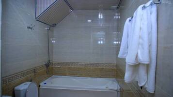 Basic Double Room | Bathroom | Free toiletries, hair dryer, bathrobes, slippers