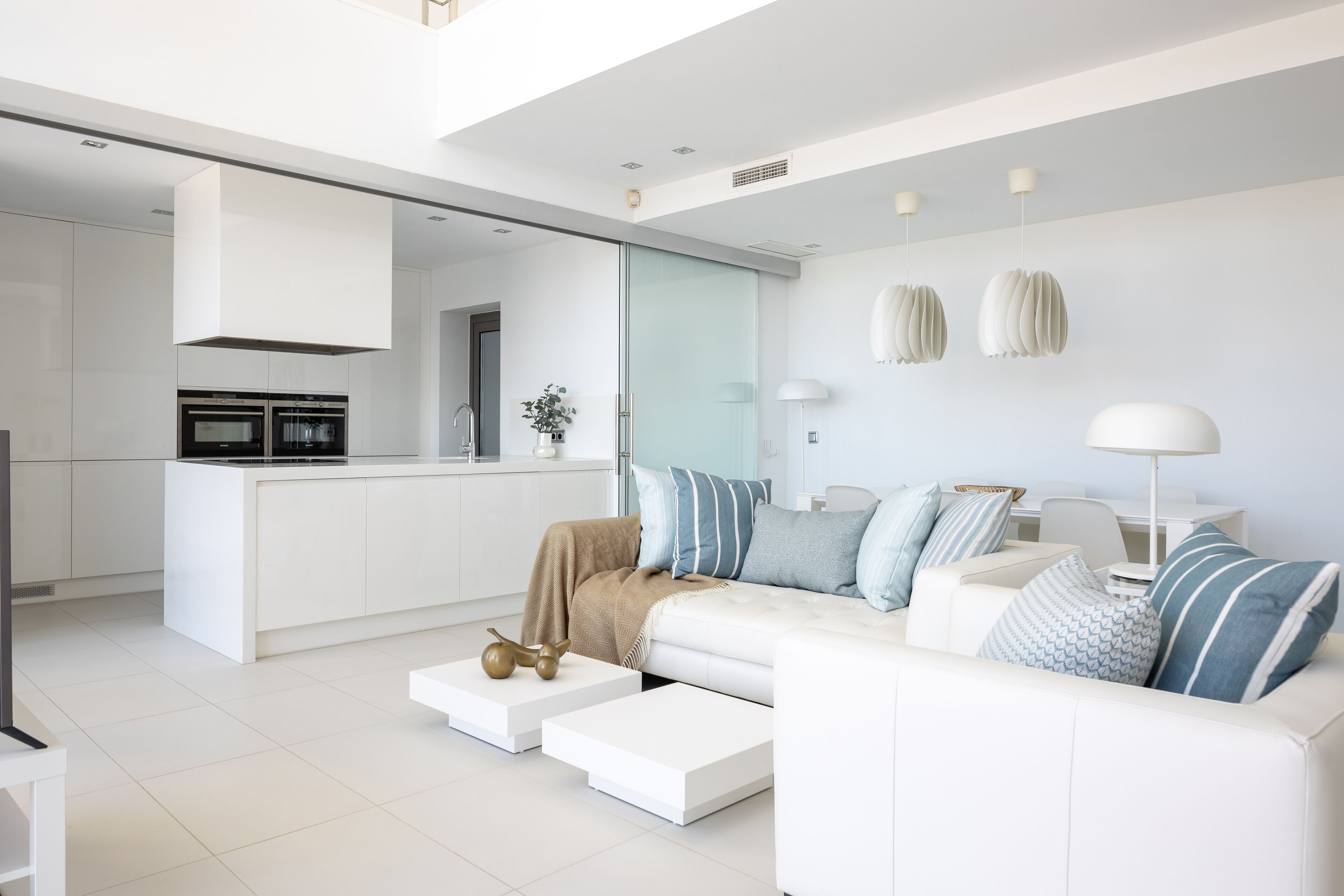 Villa | Living area | Smart TV, heated floors