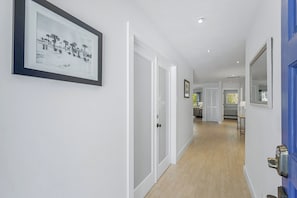 Interior - Lovely 3 bedroom Pool Hideout! (Naples)