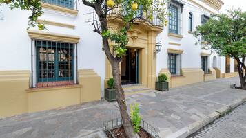 Fachada da propriedade