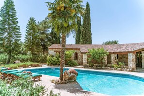 Pool - Villa Olive Grove 2 by Villa Plus (Poli Crysochous)