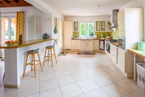 Mikrobølgeovn, opvaskemaskine