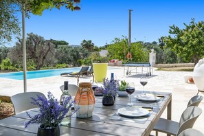 Servei de restauració a l'aire lliure