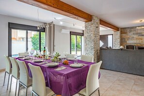 Dining - Villa Amanda Beach by Villa Plus (Dénia)