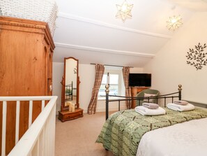 1 Schlafzimmer, individuell dekoriert, individuell eingerichtet