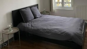 Uklassifisert bilde, 3 av 16, knapp