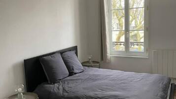 1 chambre, Wi-Fi gratuit, draps fournis