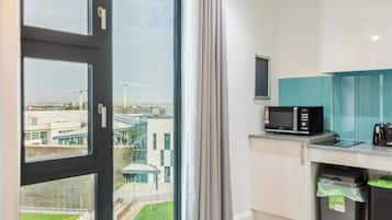 Staduitzicht vanuit accommodatie