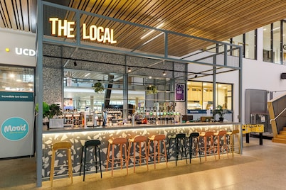 UCD 校園住宿飯店