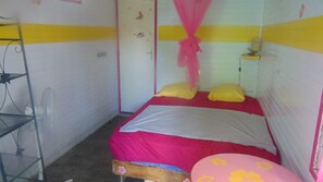 1 室のベッドルーム、アイロン / アイロン台、旅行用ベビーベッド、WiFi (無料)