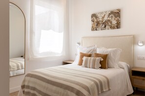 2 Schlafzimmer, Bügeleisen/Bügelbrett, Bettwäsche